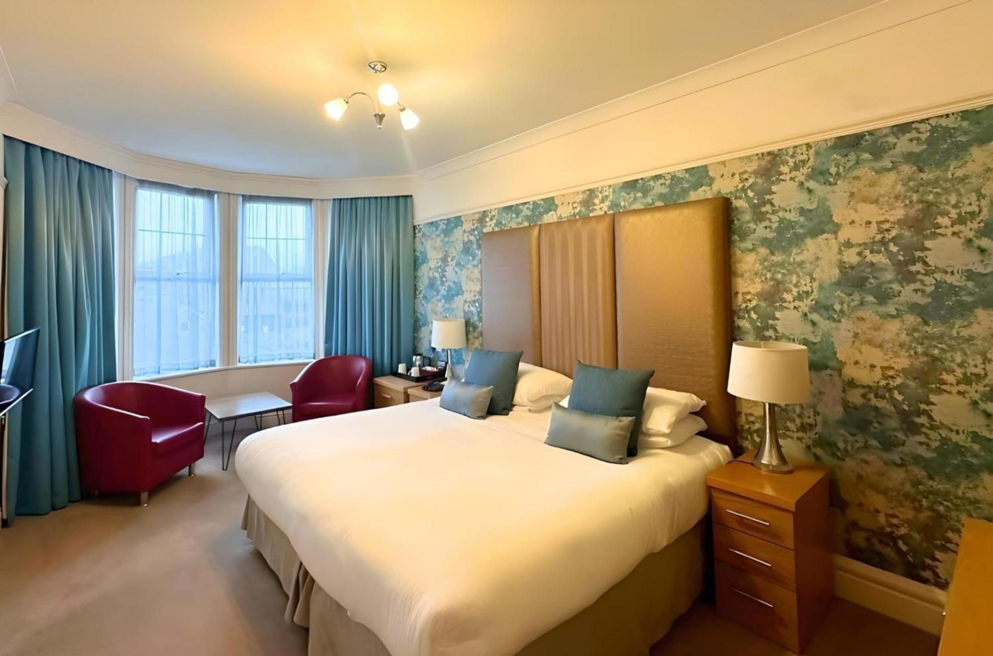 Caerwylan Hotel Крик'єт Екстер'єр фото
